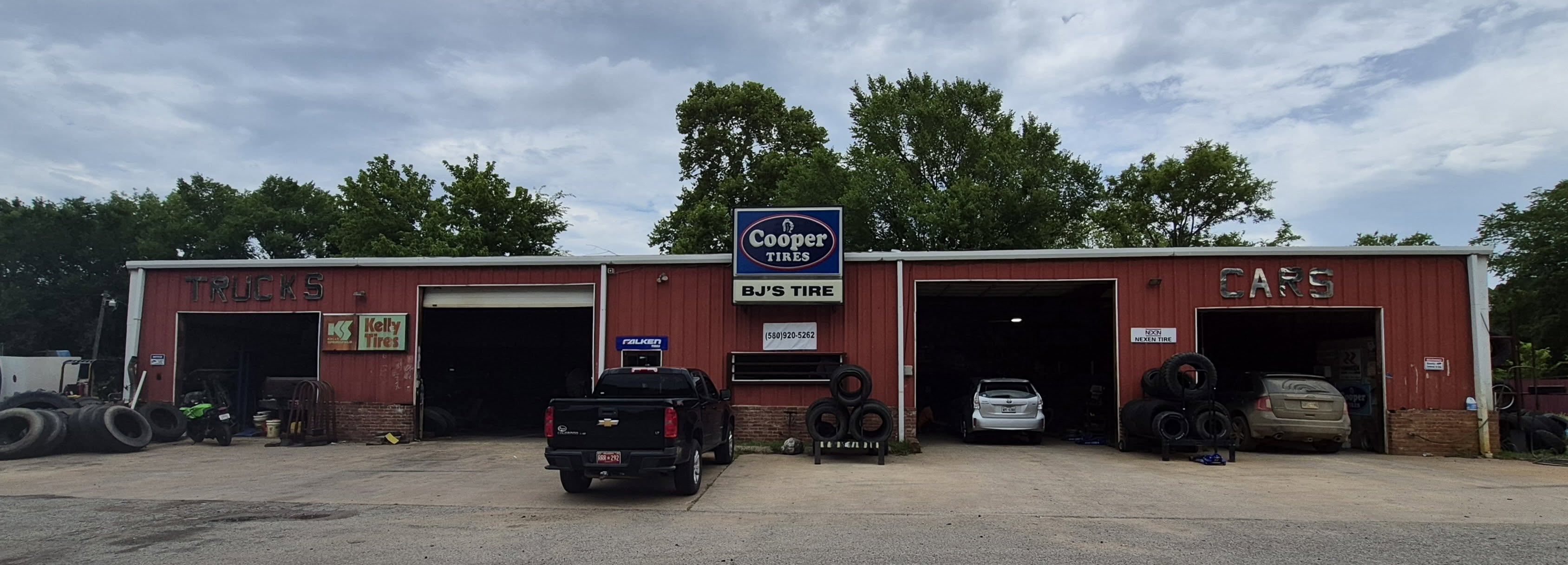 BJ's Tire shop on Business 70 in Durant, Oklahoma — service bays for trucks and cars